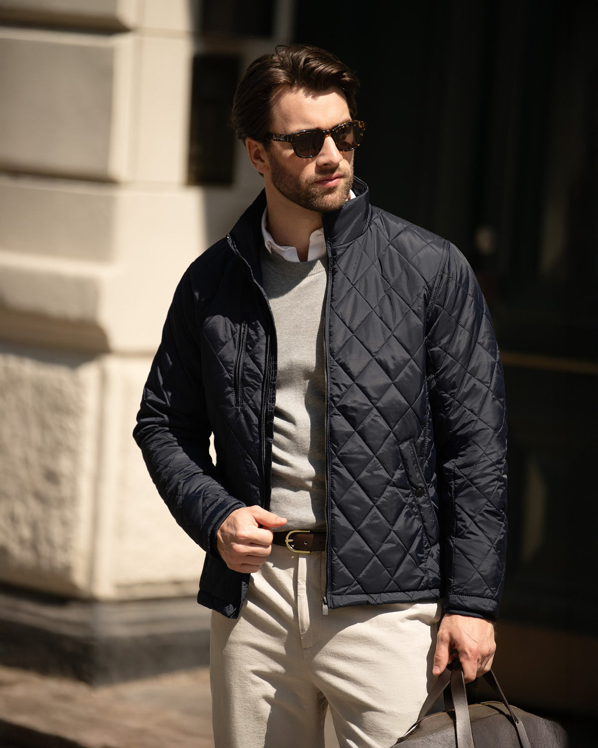 Henderson Men Midnight Blue AW24 Modelimage