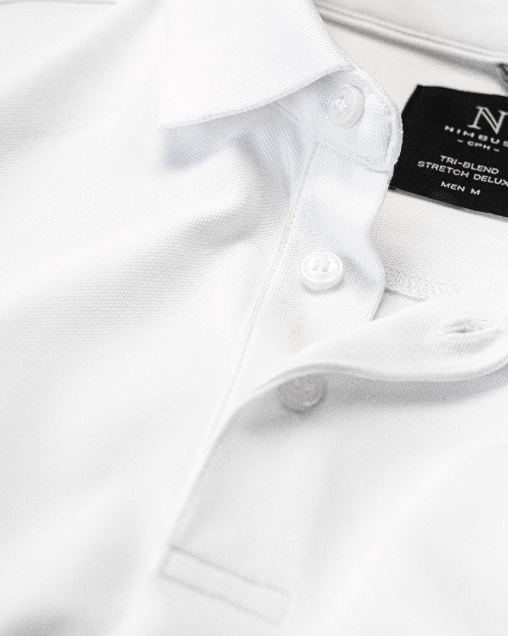 Altavista Men White Closeup 1