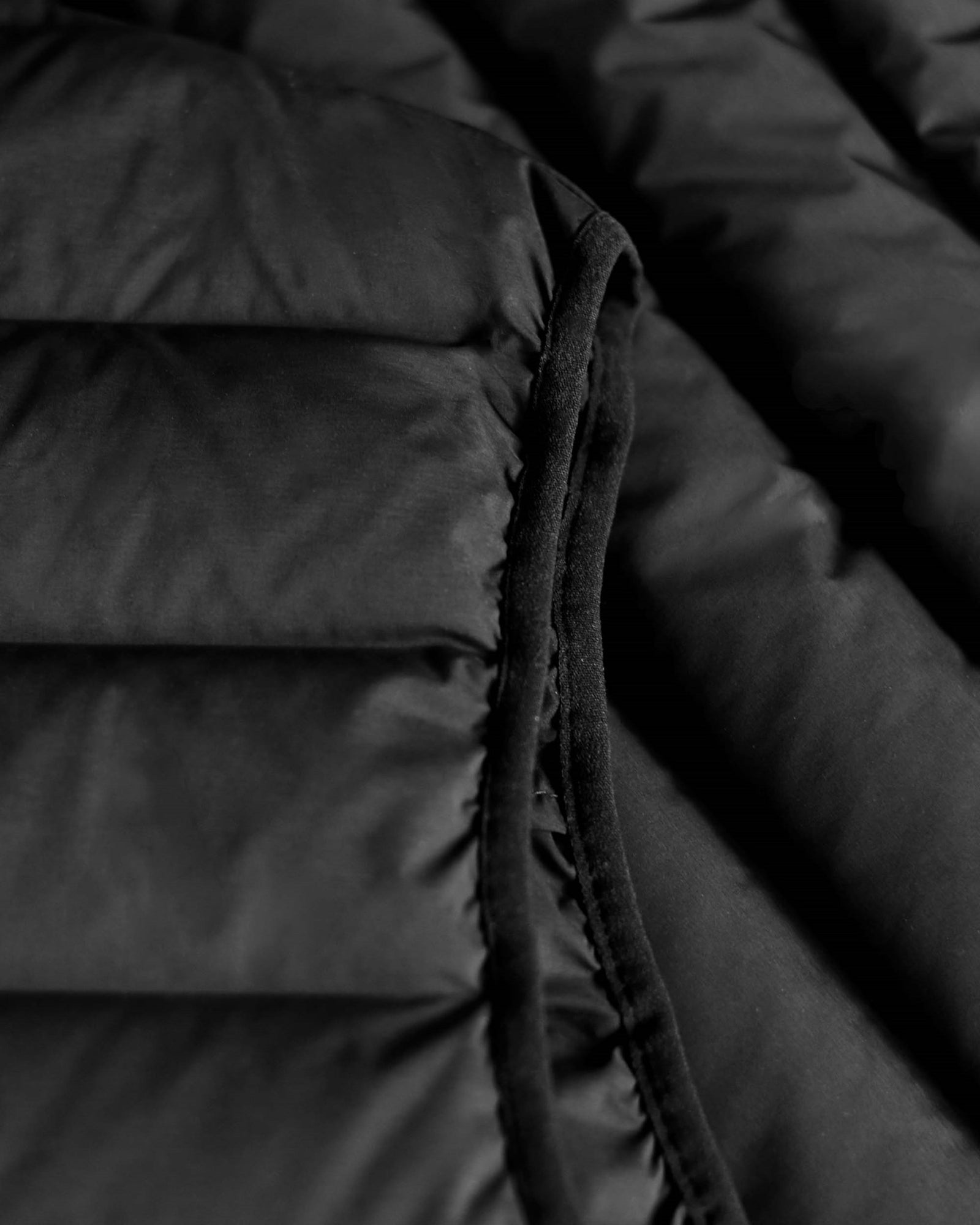 Avalon Vest Men Black Back