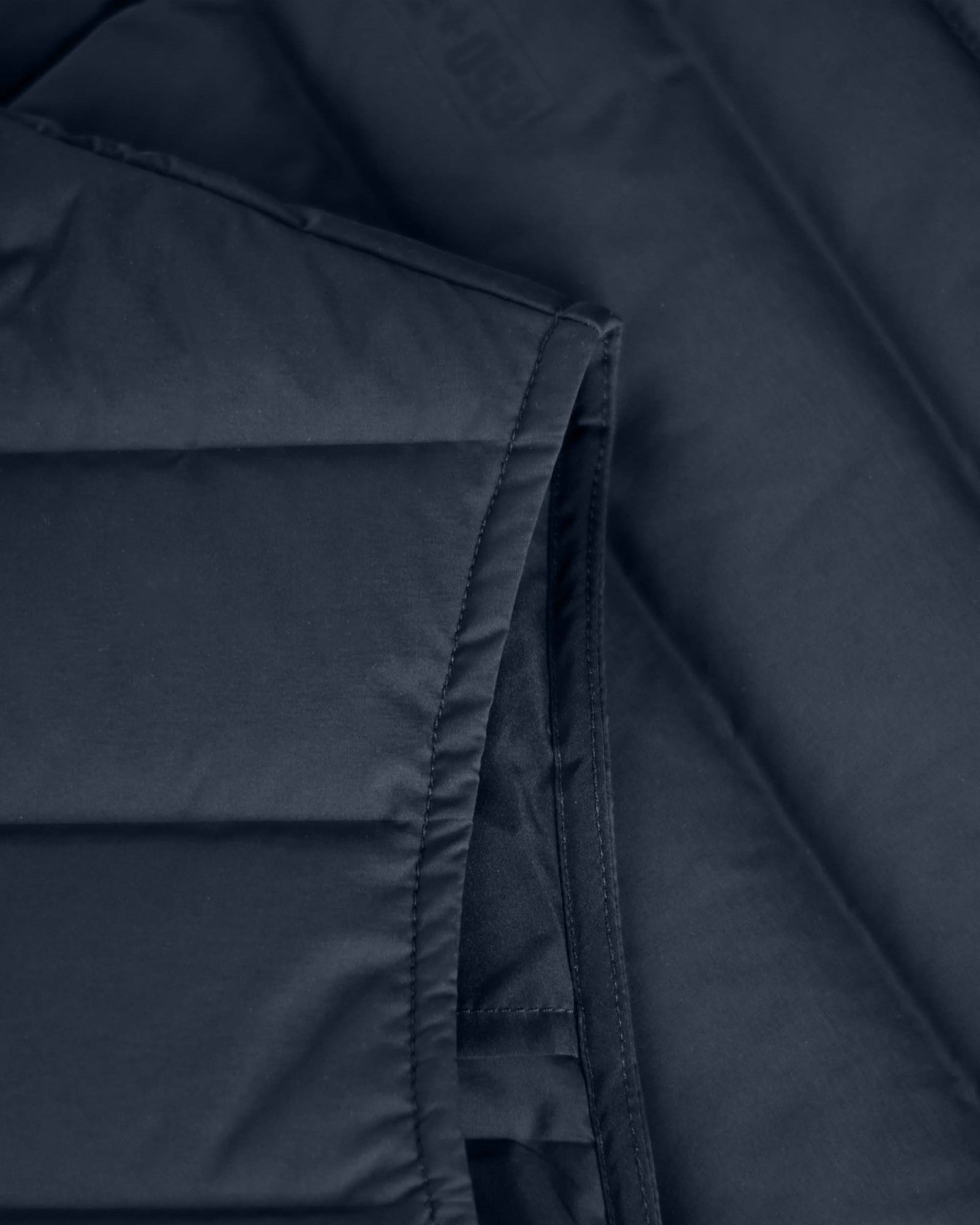 Avalon Vest Women Navy Back