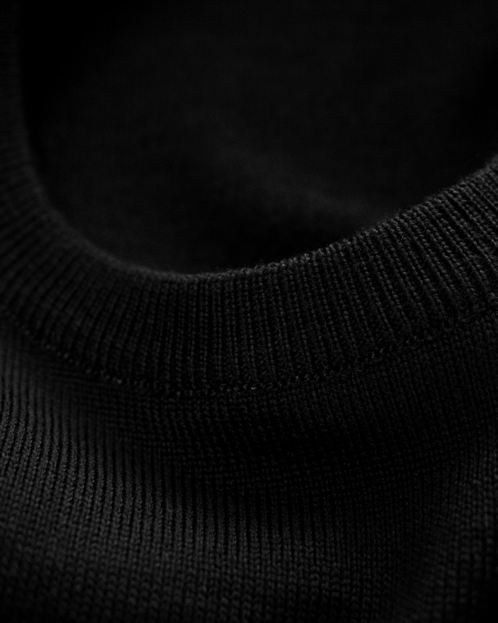 Beaufort Woman Black Back