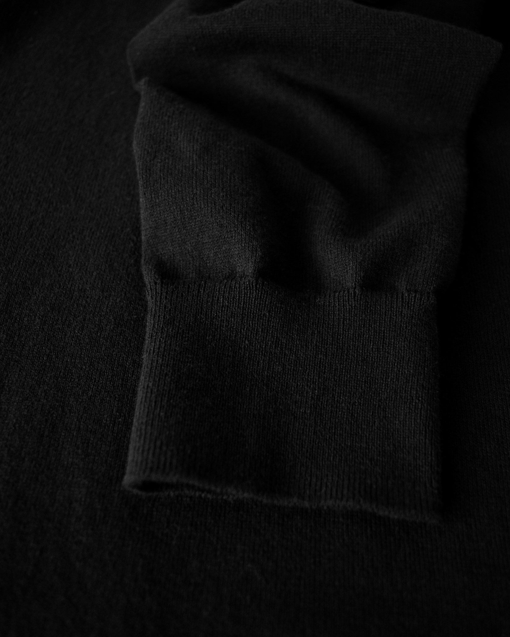 Brighton V Neck Men Black Closeup 3