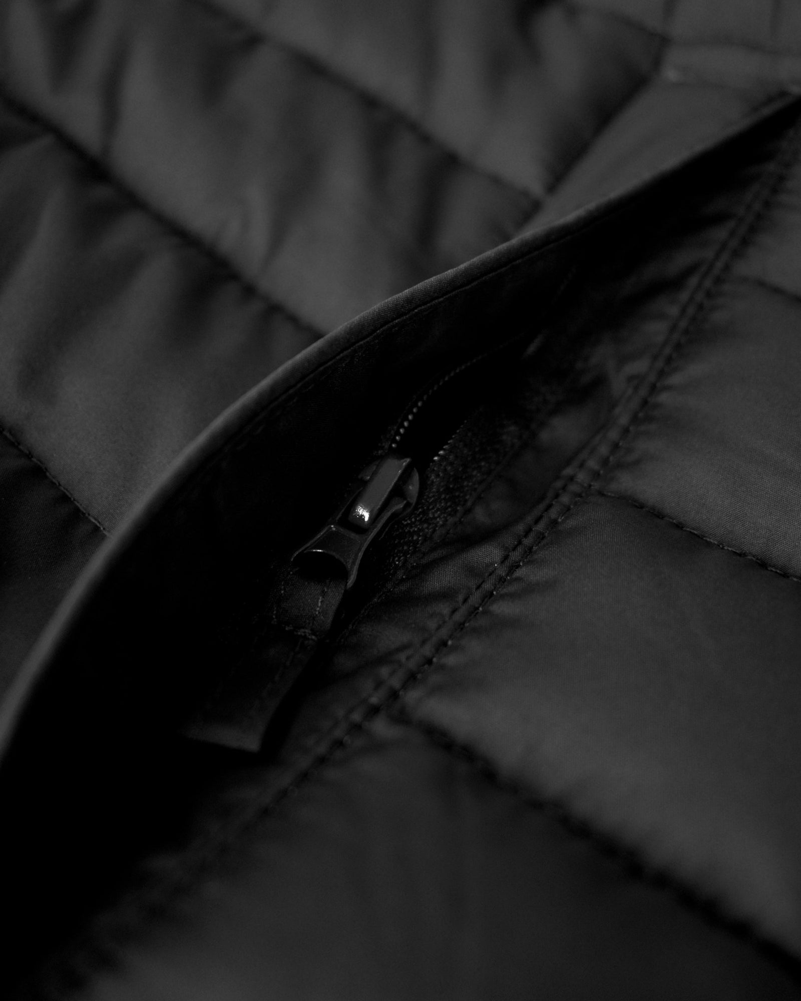 Crescent Men Black Back