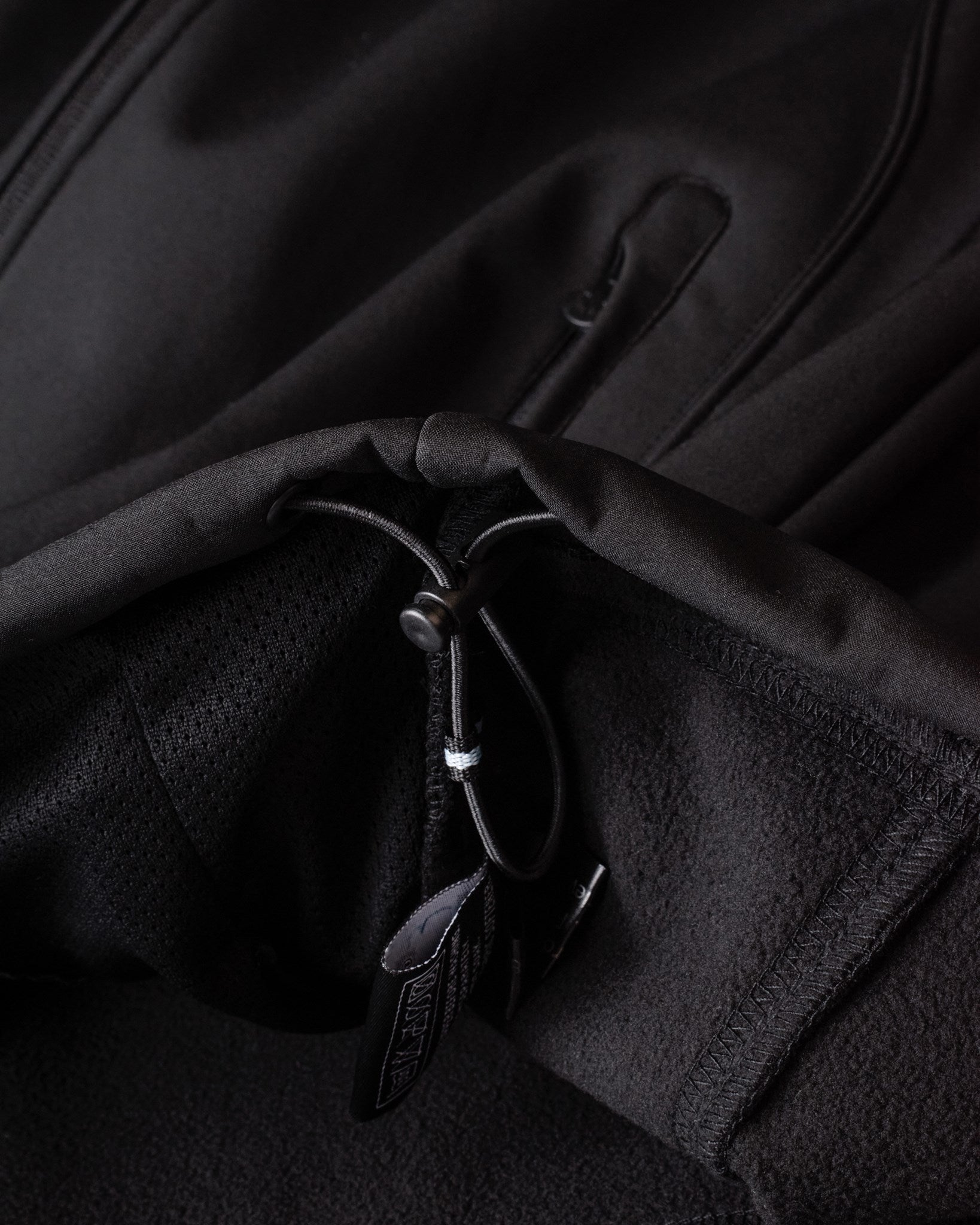 Duxbury Men Black Closeup 2