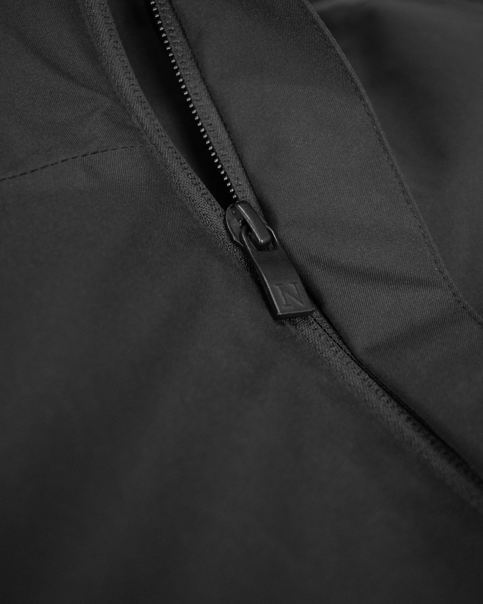 Folcroft Men Black Back