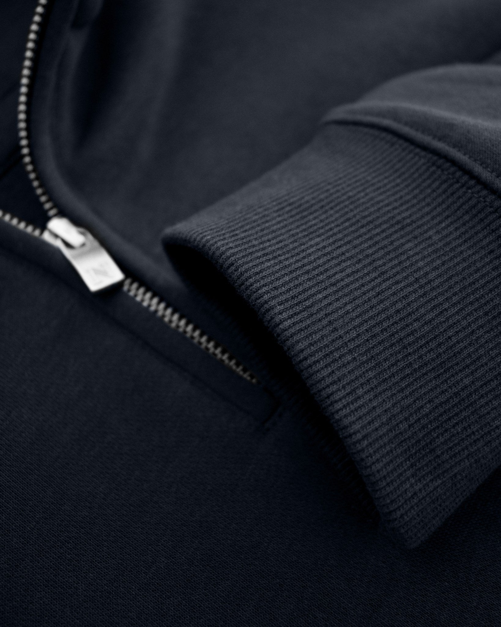 Glendale Unisex Navy Closeup 2