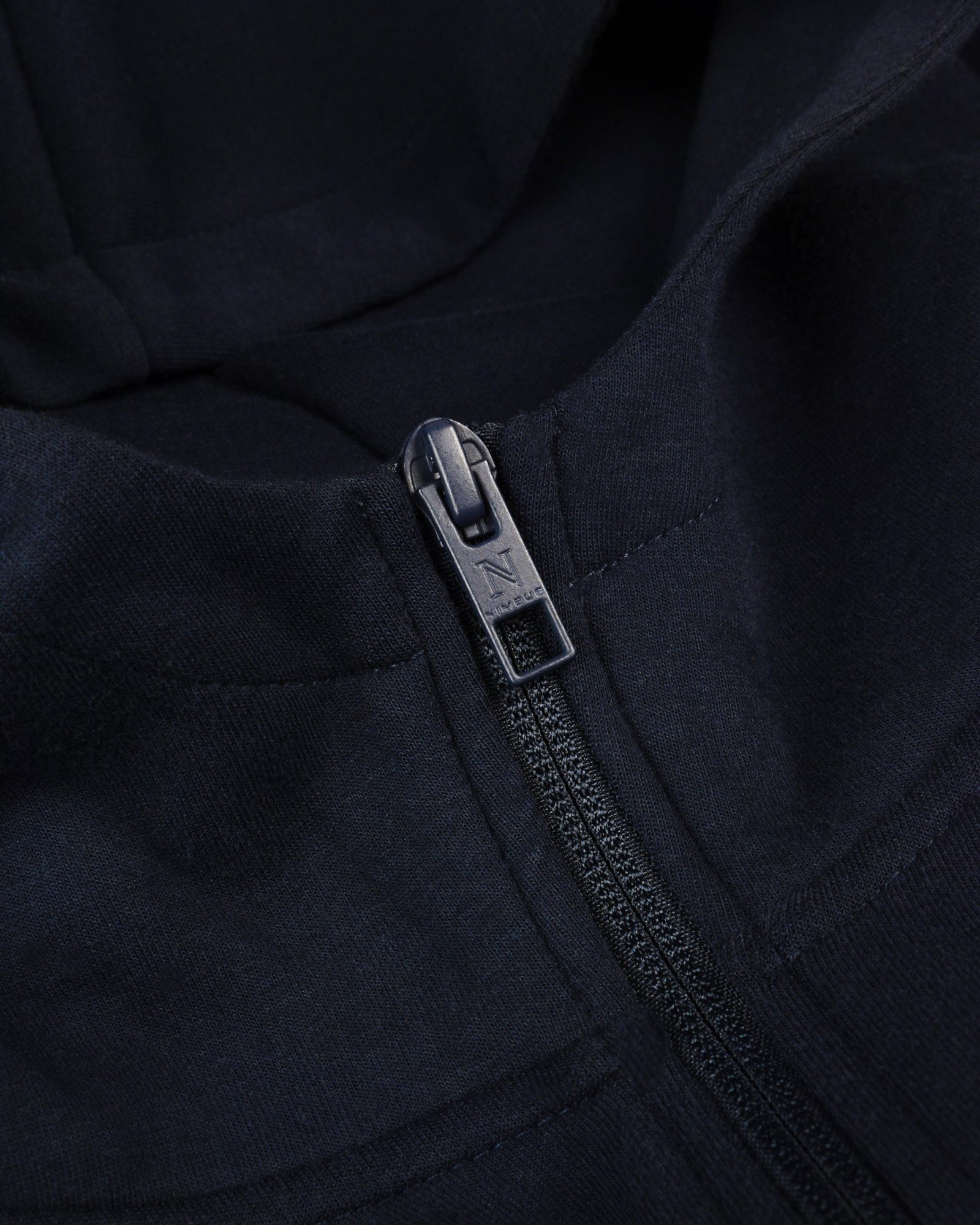 Hampton Women Navy Back