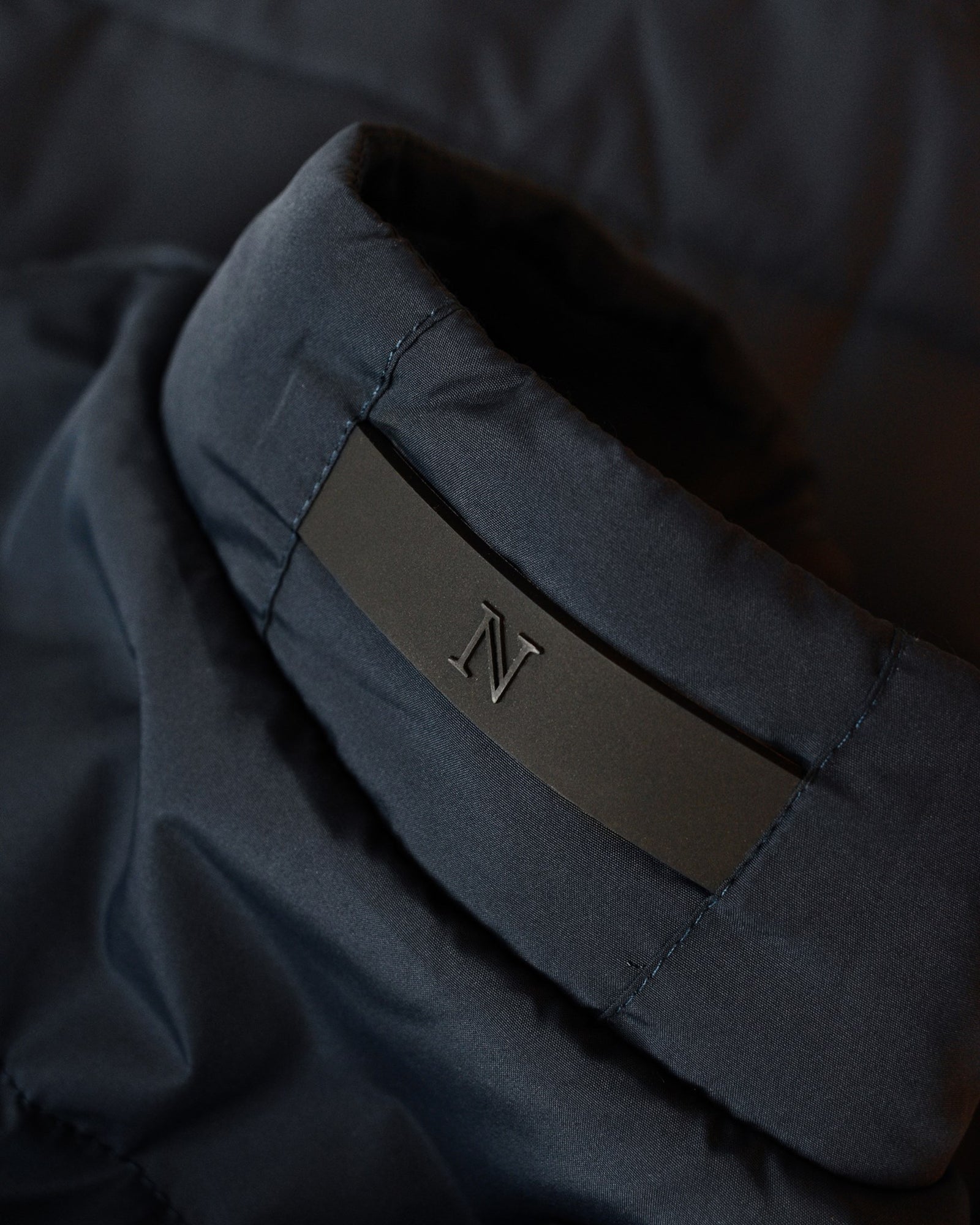 Hudson Women Dark Navy Back