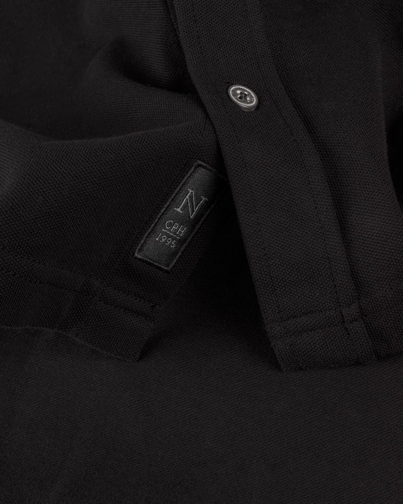 Kingston Men Black Back