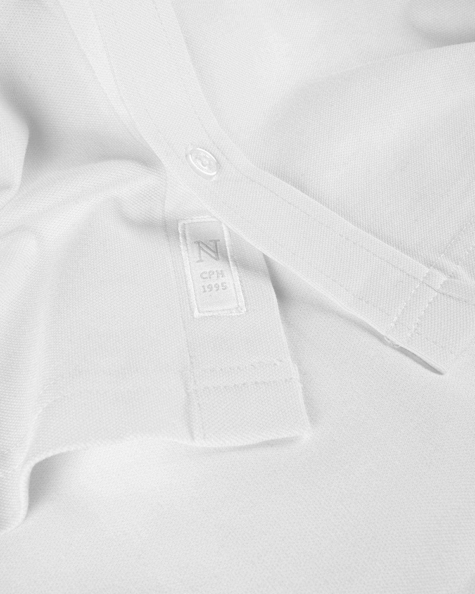 Kingston Men White Back