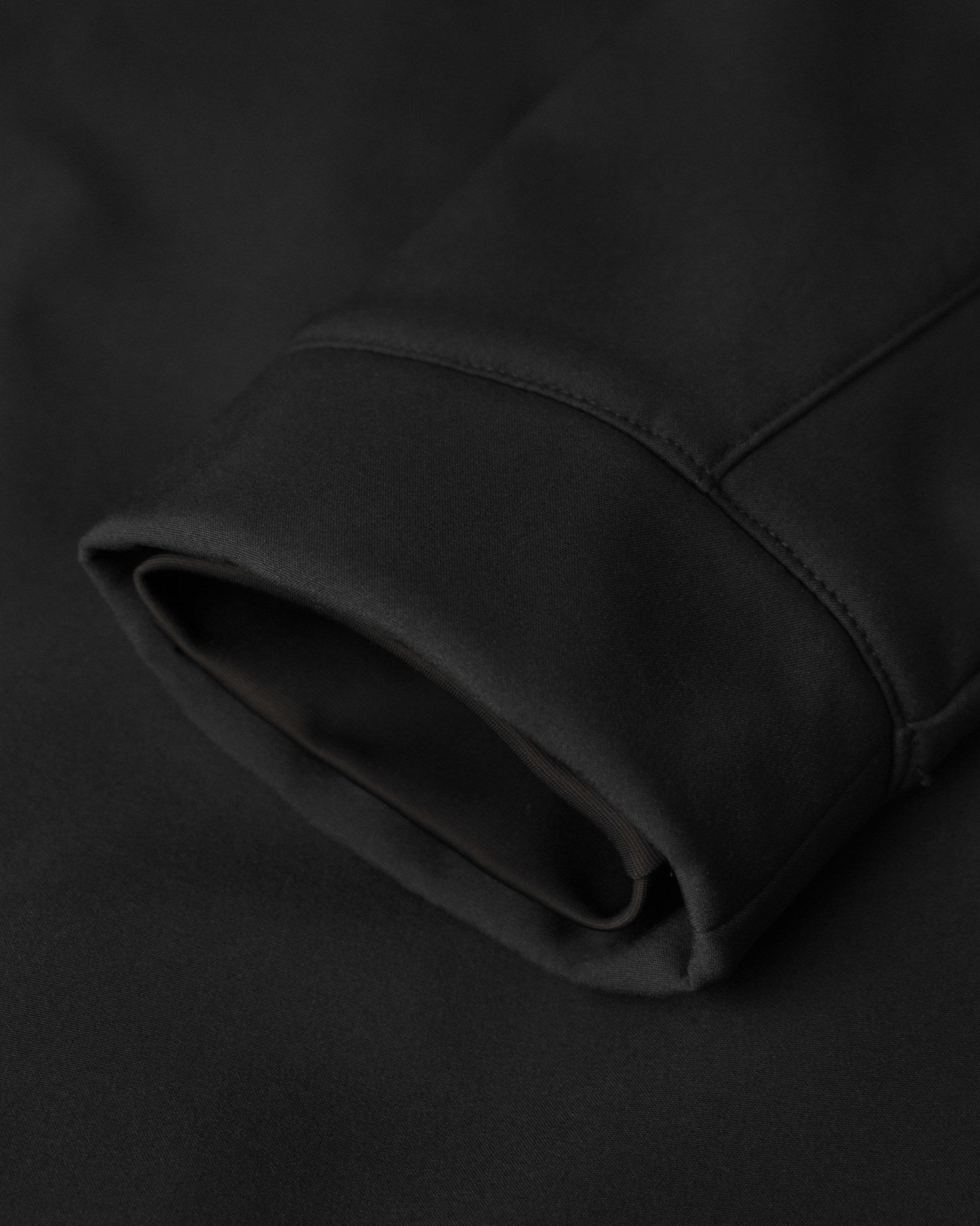 Livingston Women Black Closeup 4