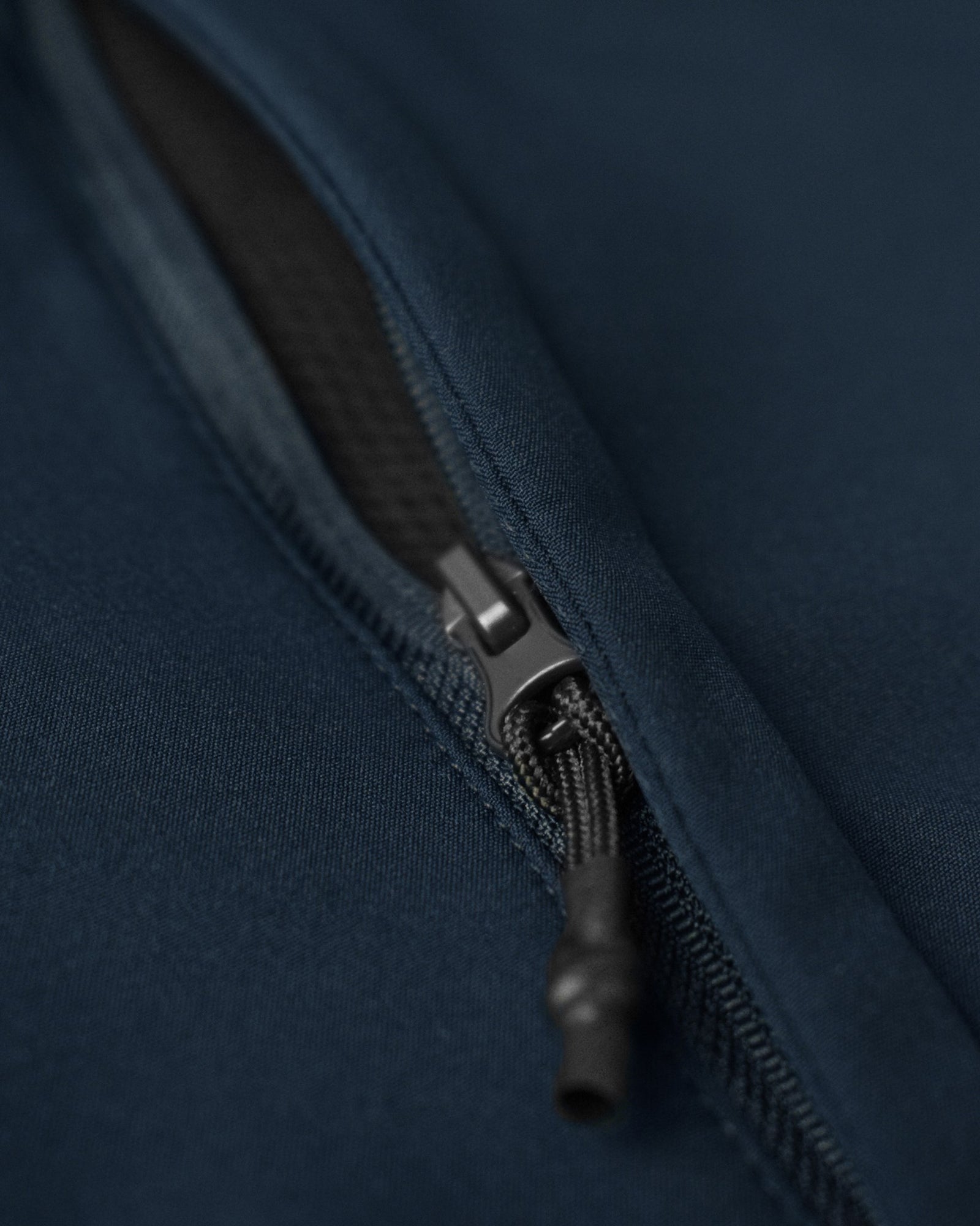 Livingston Women Navy Back