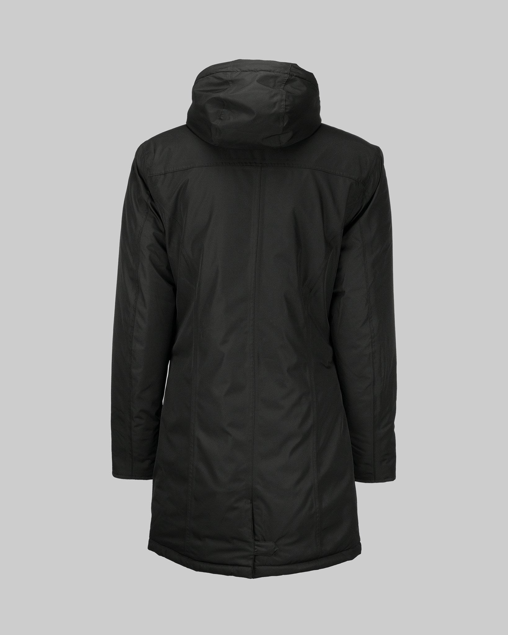 Mapleton Woman Black Back