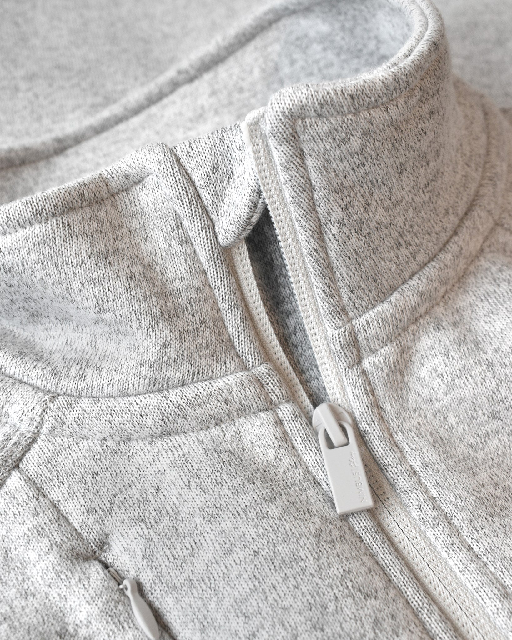 Montana Men Light Grey Melange Closeup 1