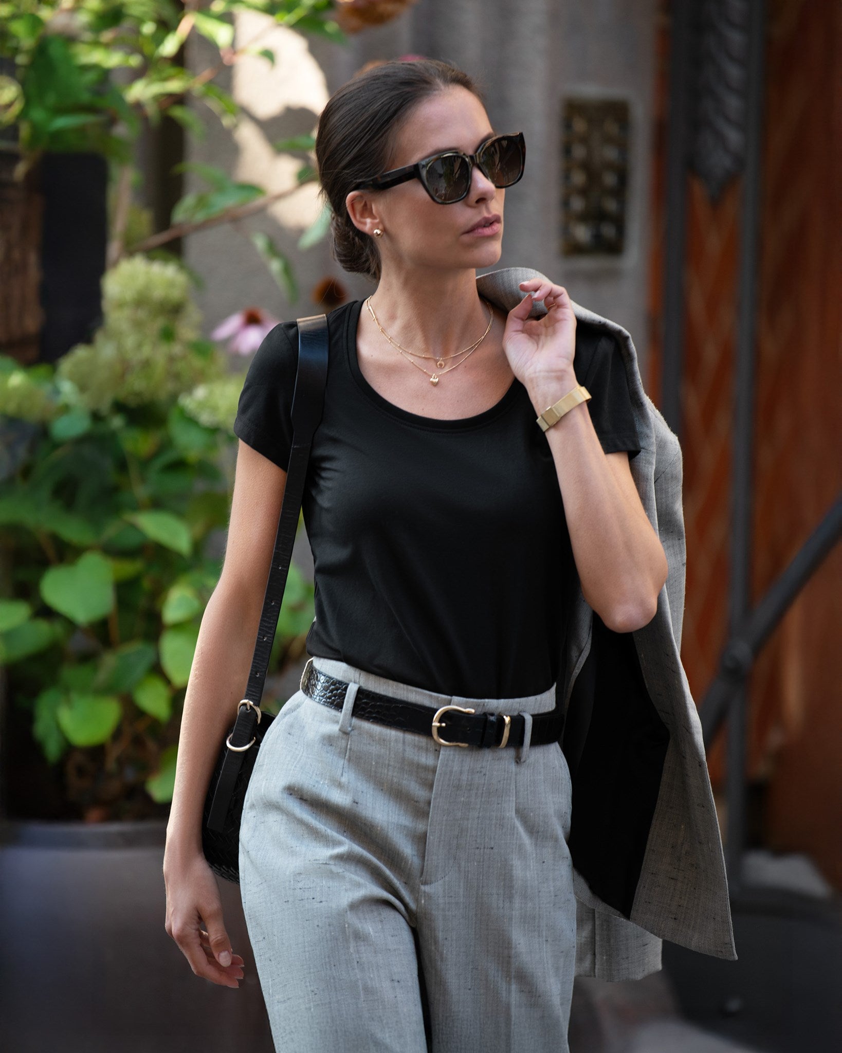 Montauk Women Black SS25 Modelimage