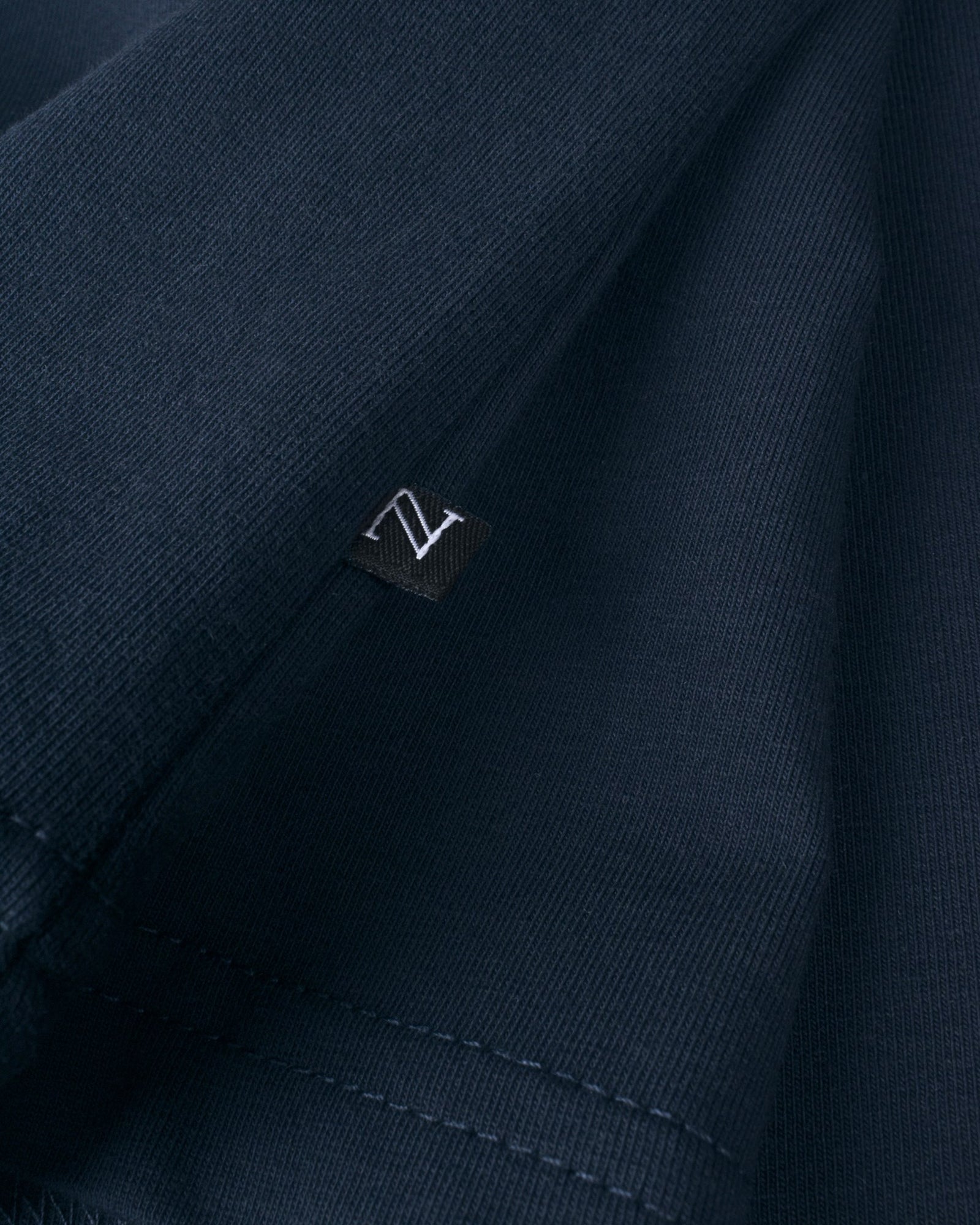 Montauk Men Navy Back