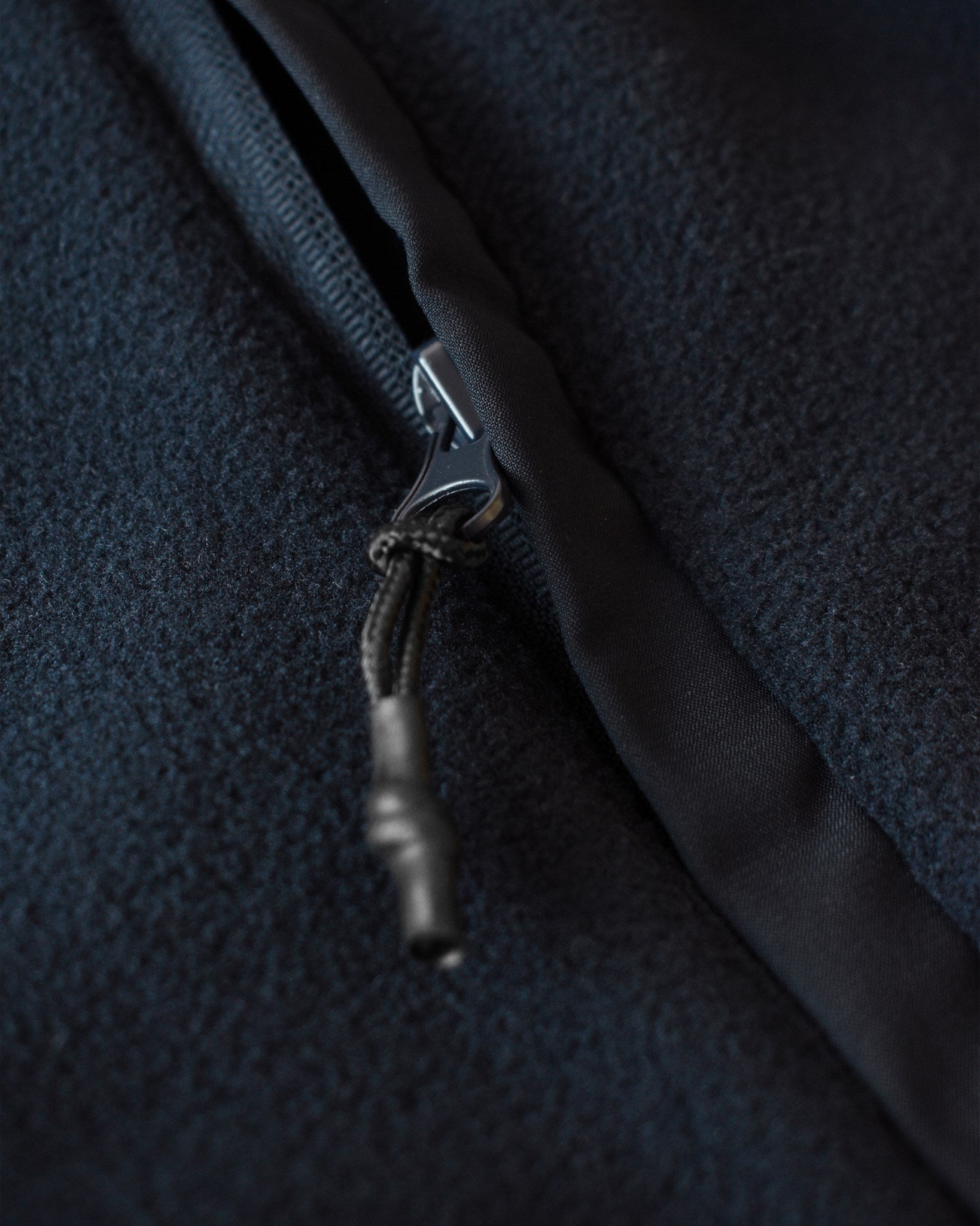 Sedona Men Women Navy Closeup 3