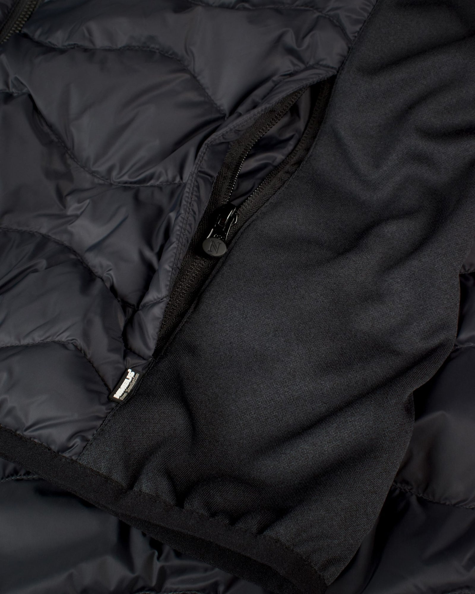 Stillwater Men Black Back