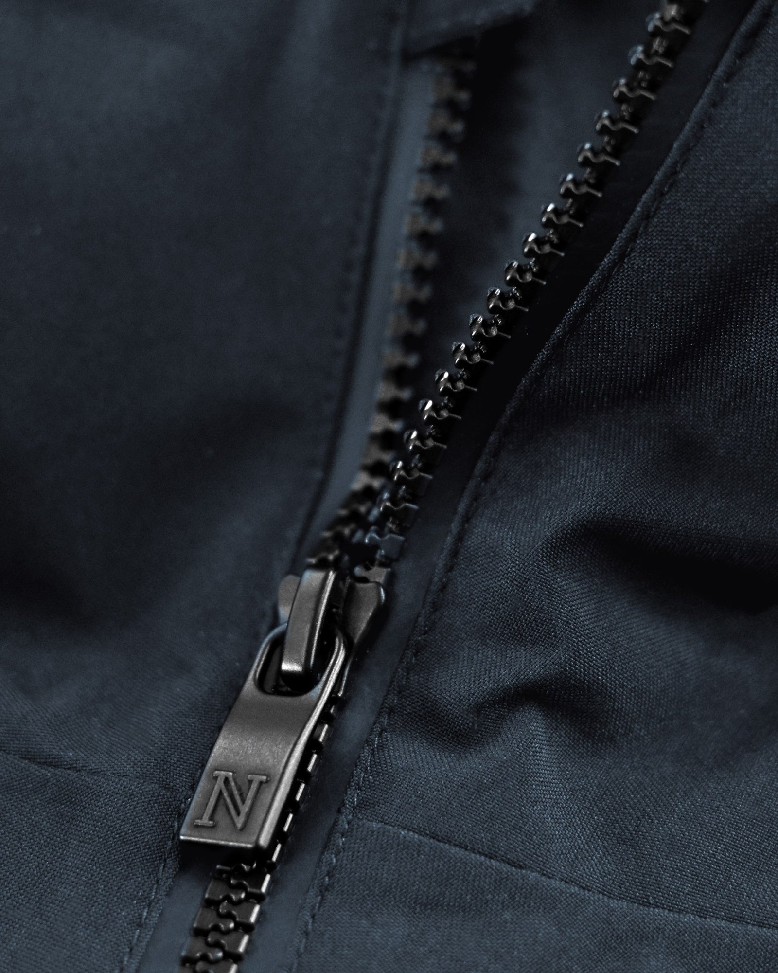 Yosemite Woman Navy Back